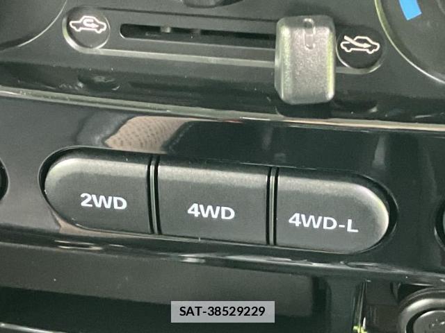 Suzuki JIMNY 2015-03 7821858-17