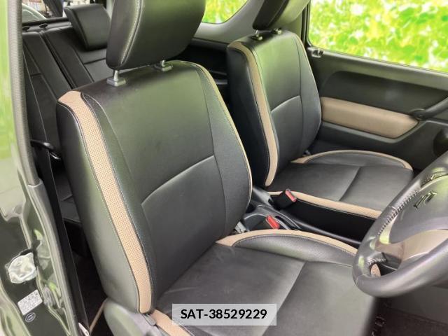 Suzuki JIMNY 2015-03 7821858-3