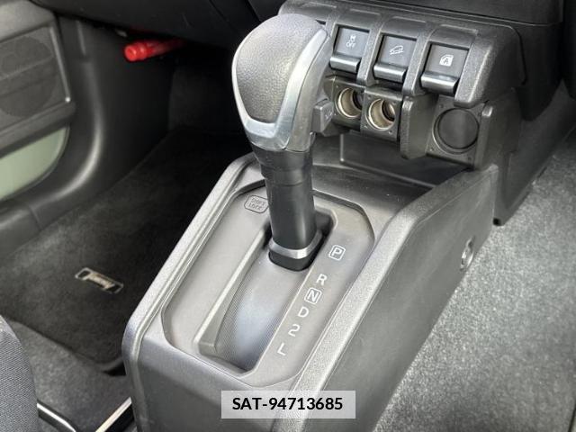 Suzuki JIMNY 2022-05 7821930-14