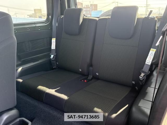 Suzuki JIMNY 2022-05 7821930-6