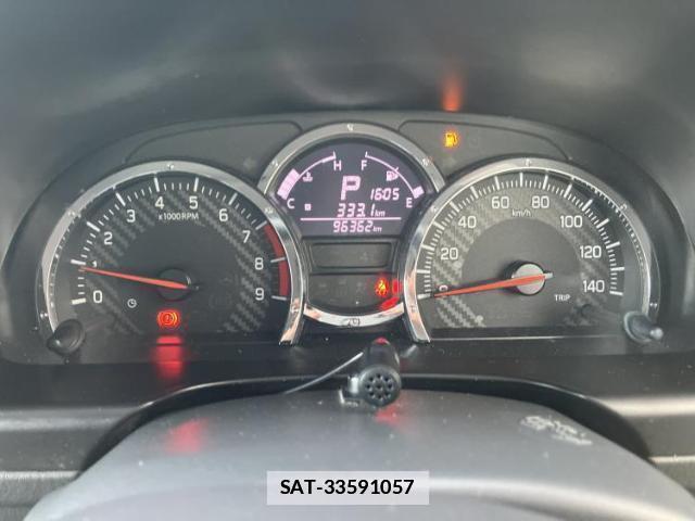 Suzuki JIMNY 2015-04 7822156-13
