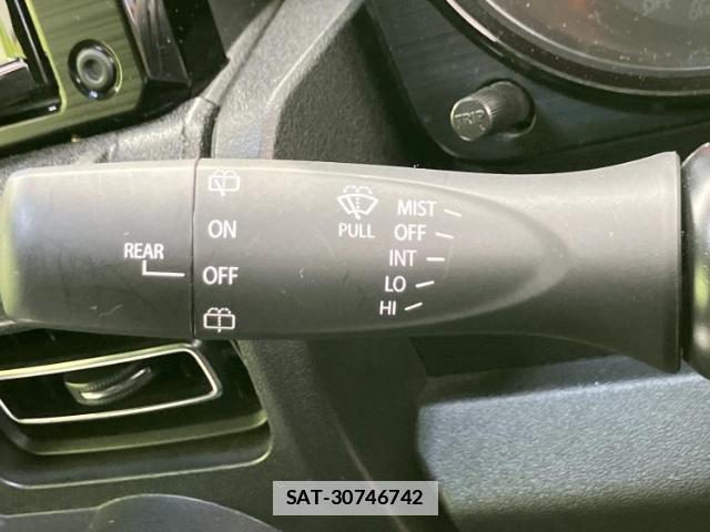 Suzuki JIMNY 2022-03 7822392-15
