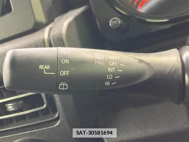 Suzuki JIMNY 2022-09 7822423-16