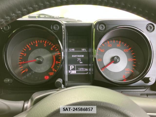 Suzuki JIMNY 2023-04 7822442-11