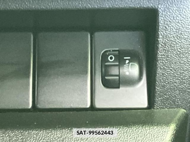 Suzuki JIMNY 2019-04 7822541-16