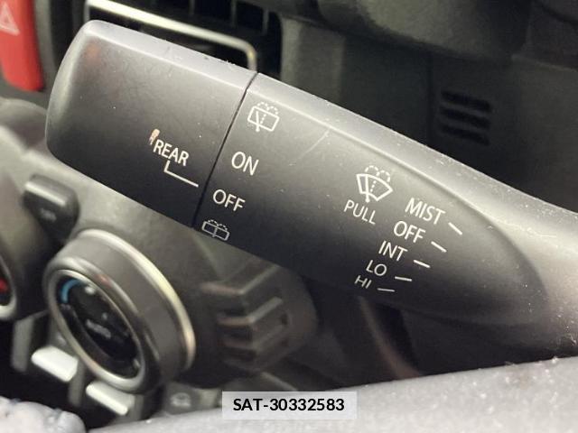 Suzuki JIMNY 2022-03 7822573-14