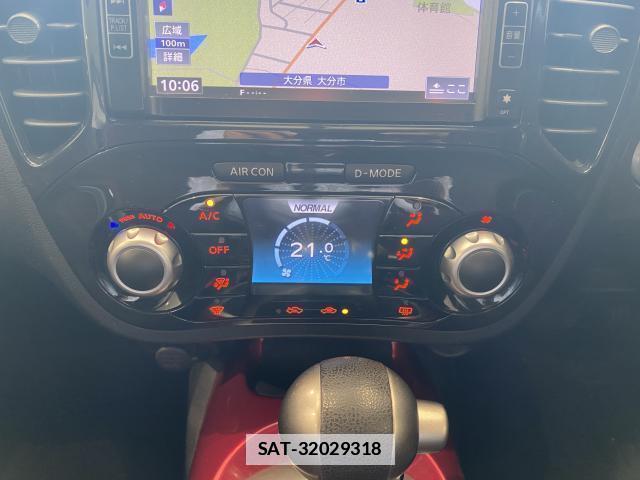Nissan JUKE 2011-05 7814617-12