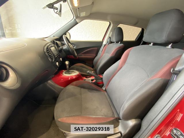 Nissan JUKE 2011-05 7814617-16