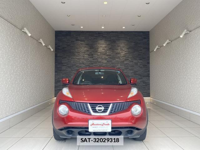 Nissan JUKE 2011-05 7814617-2