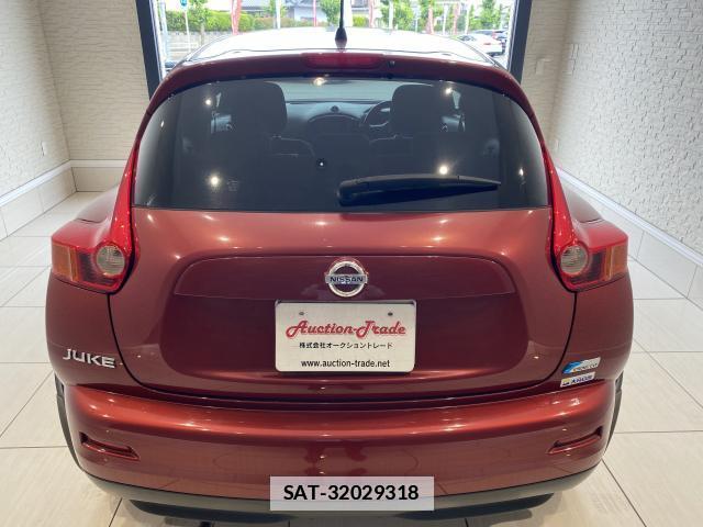 Nissan JUKE 2011-05 7814617-5