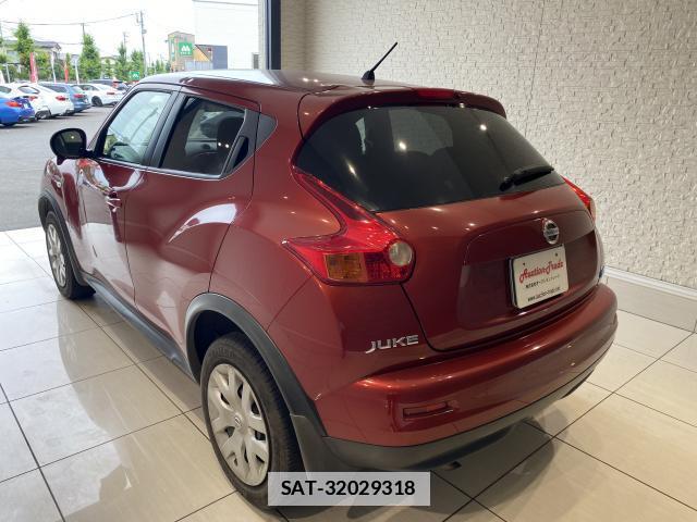 Nissan JUKE 2011-05 7814617-6