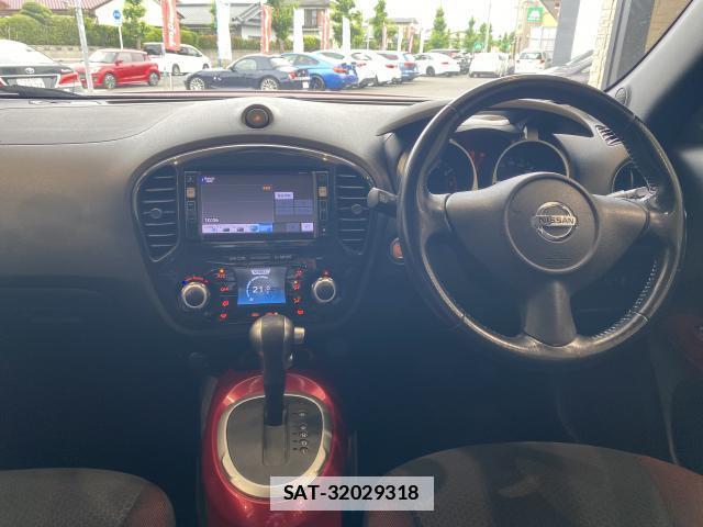 Nissan JUKE 2011-05 7814617-8