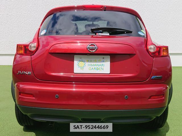 Nissan JUKE 2011-10 7819923-17