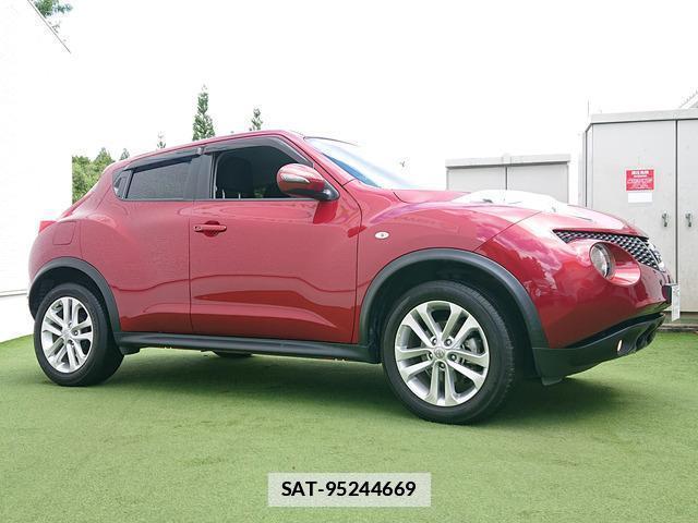 Nissan JUKE 2011-10 7819923-18