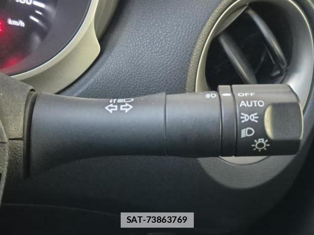 Nissan JUKE 2015-09 7822079-15
