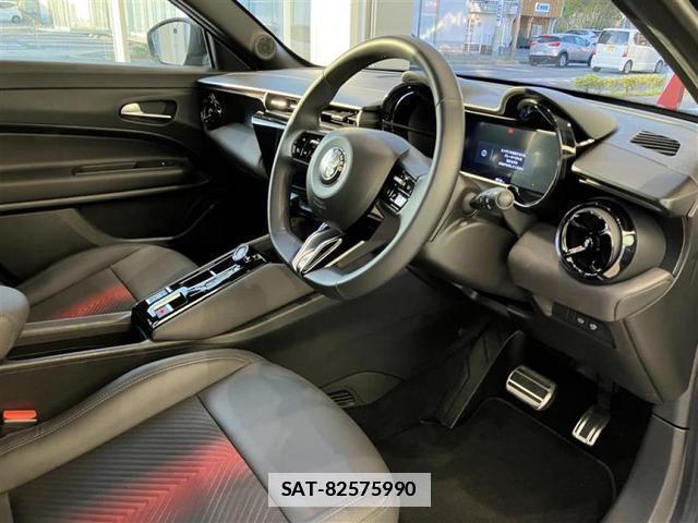 ALFA ROMEO Junior 2025-05 7812557-7