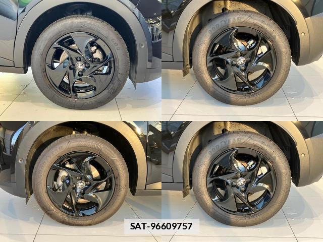 ALFA ROMEO Junior 2025-06 7812558-5