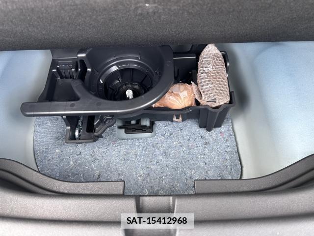 ALFA ROMEO Junior 2026-01 7812559-18