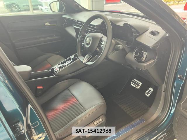 ALFA ROMEO Junior 2026-01 7812559-9