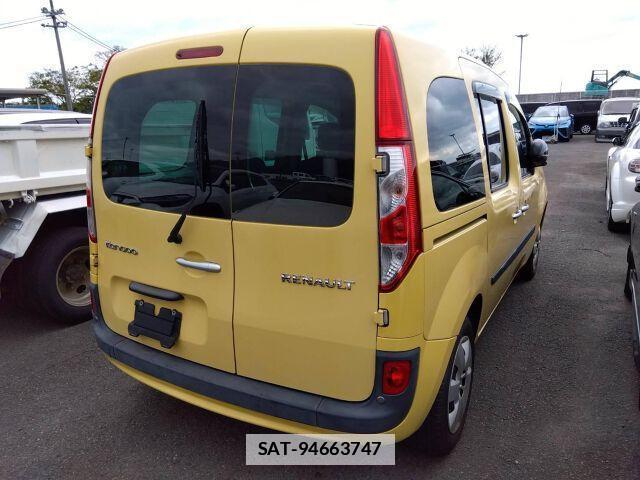 Renault KANGOO 2019-06 7813982-4