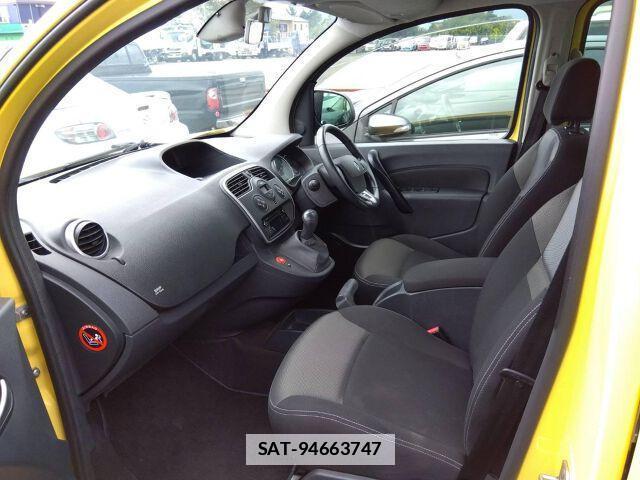 Renault KANGOO 2019-06 7813982-5