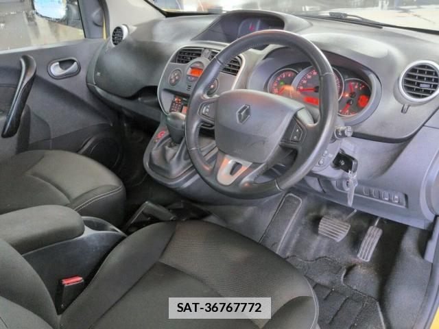 Renault KANGOO 2018-01 7816177-2