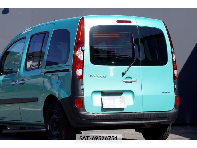 Renault KANGOO 2011-08 7820590-12