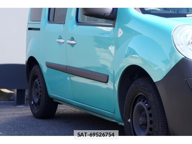 Renault KANGOO 2011-08 7820590-7