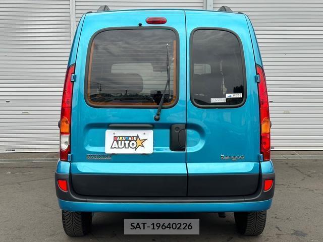 Renault KANGOO 2008-09 7820826-4