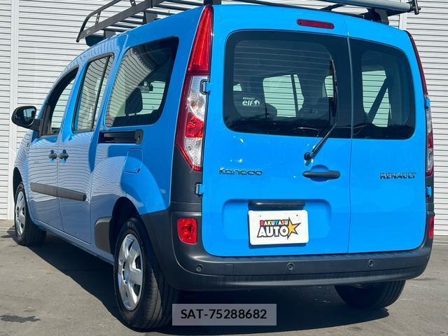 Renault KANGOO 2018-05 7820835-1