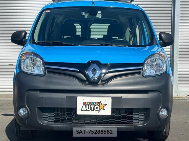 Renault KANGOO 2018-05 7820835-4