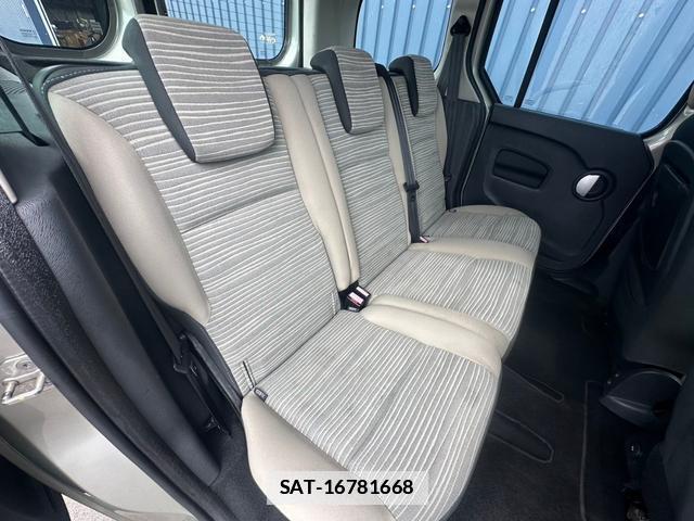 Renault KANGOO 2012-03 7820846-3