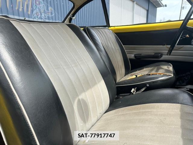VolksWagen KARMANN GHIA 1988-06 7820843-3