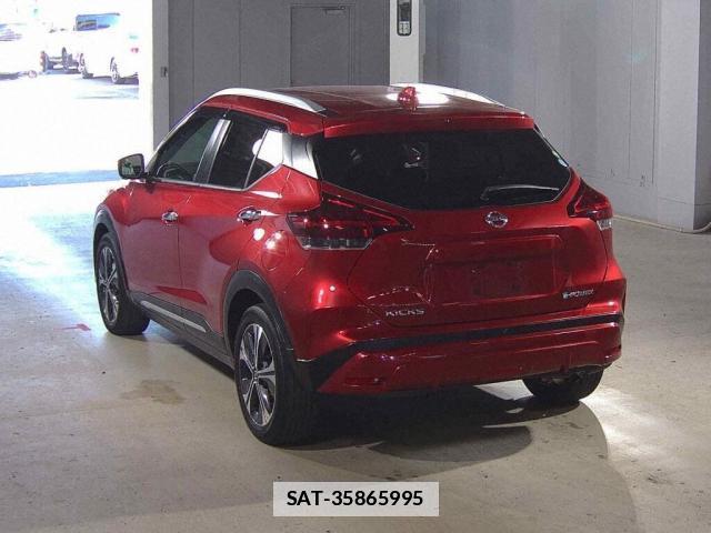 Nissan KICKS 2021 7814393-4