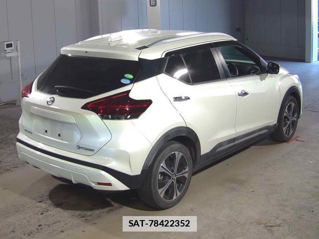 Nissan KICKS 2021-03 7814403-5