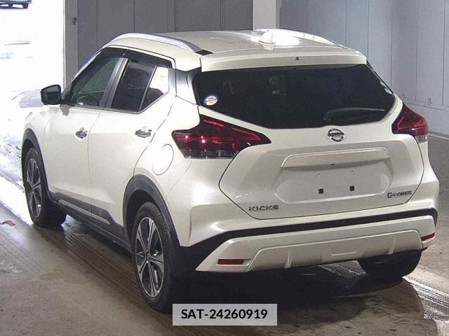 Nissan KICKS 2021-08 7814442-1