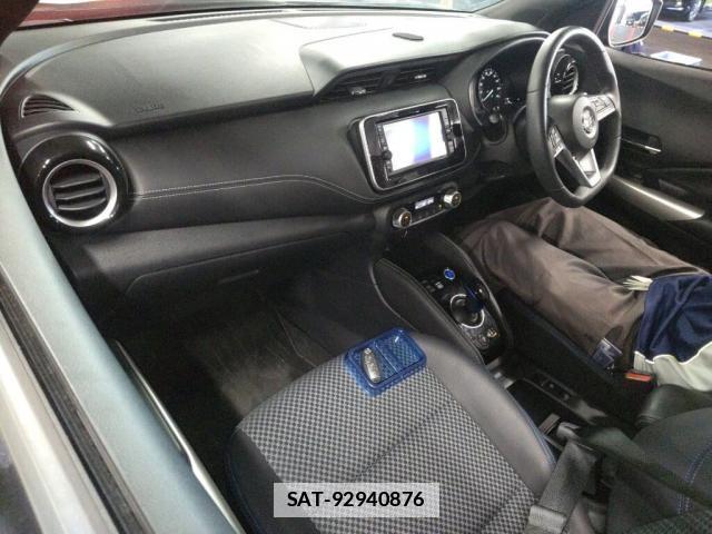 Nissan KICKS 2021-05 7814445-2