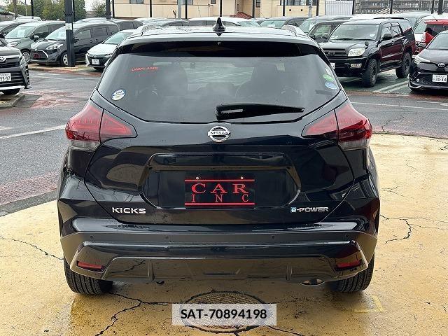 Nissan KICKS 2021-05 7815667-16