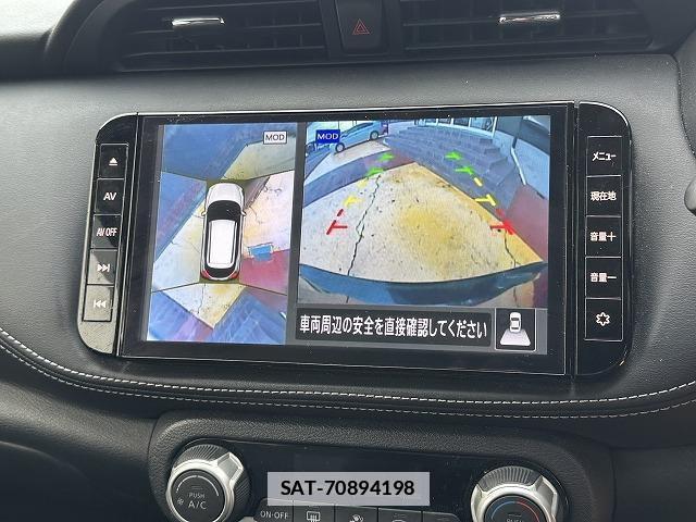 Nissan KICKS 2021-05 7815667-6
