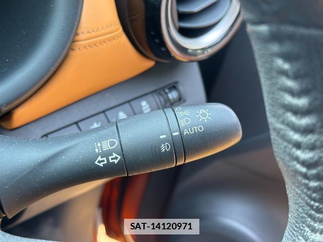 Nissan KICKS 2021-04 7815669-11