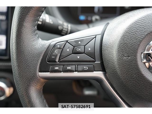 Nissan KICKS 2021-04 7815757-14