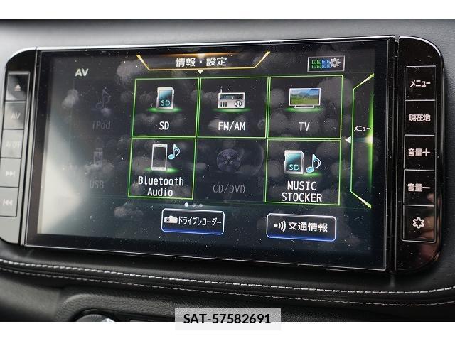 Nissan KICKS 2021-04 7815757-5