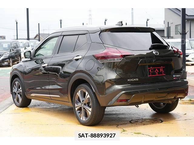 Nissan KICKS 2021-03 7815781-2