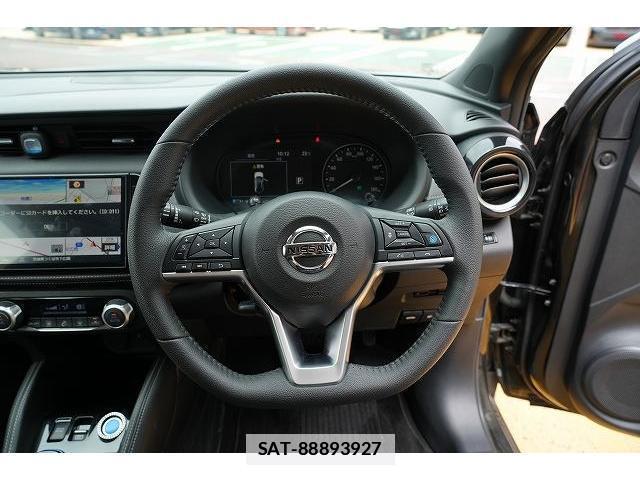 Nissan KICKS 2021-03 7815781-4
