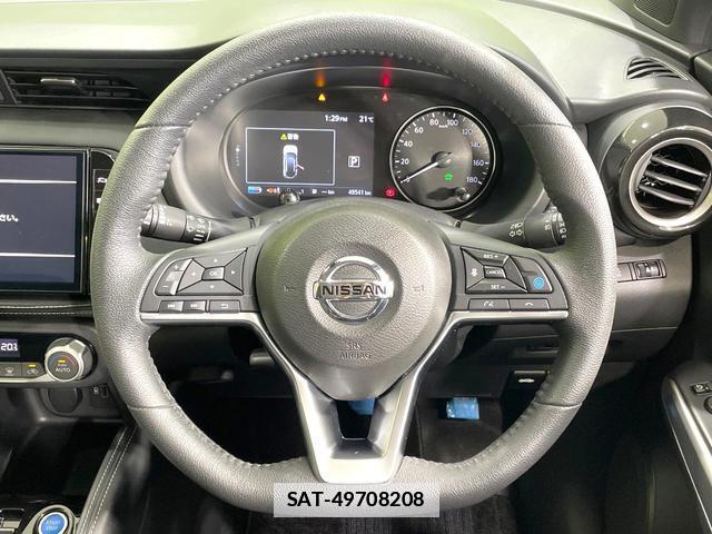Nissan KICKS 2021-05 7815991-10