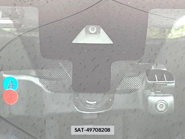 Nissan KICKS 2021-05 7815991-5