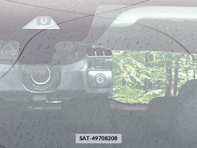 Nissan KICKS 2021-05 7815991-6
