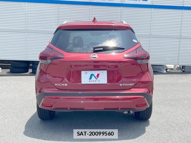 Nissan KICKS 2021-11 7819993-14