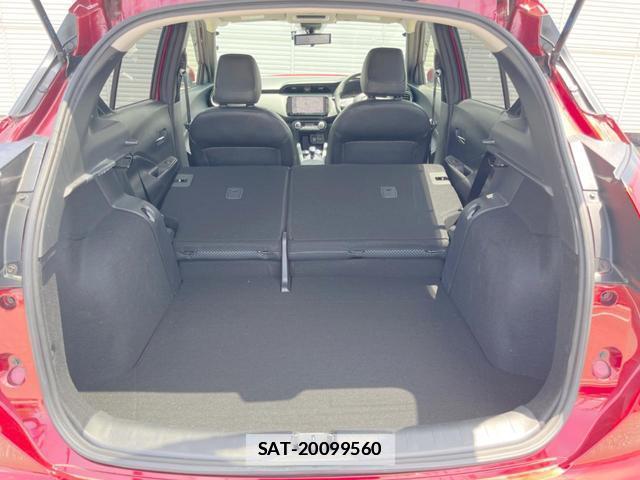 Nissan KICKS 2021-11 7819993-9