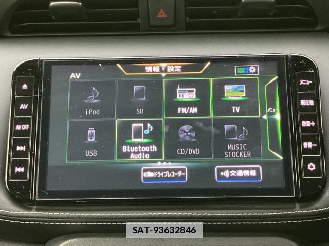 Nissan KICKS 2021-07 7821131-10